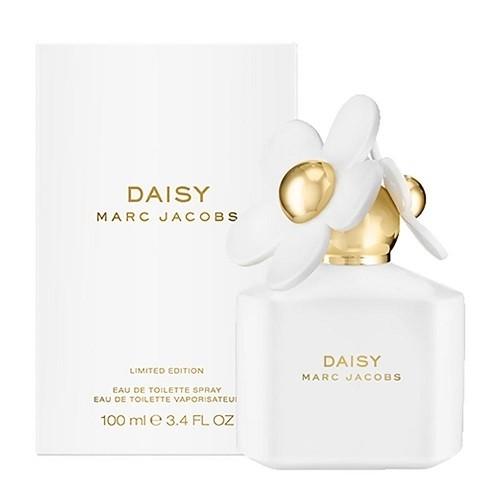 Daisy White By Marc Jacobs